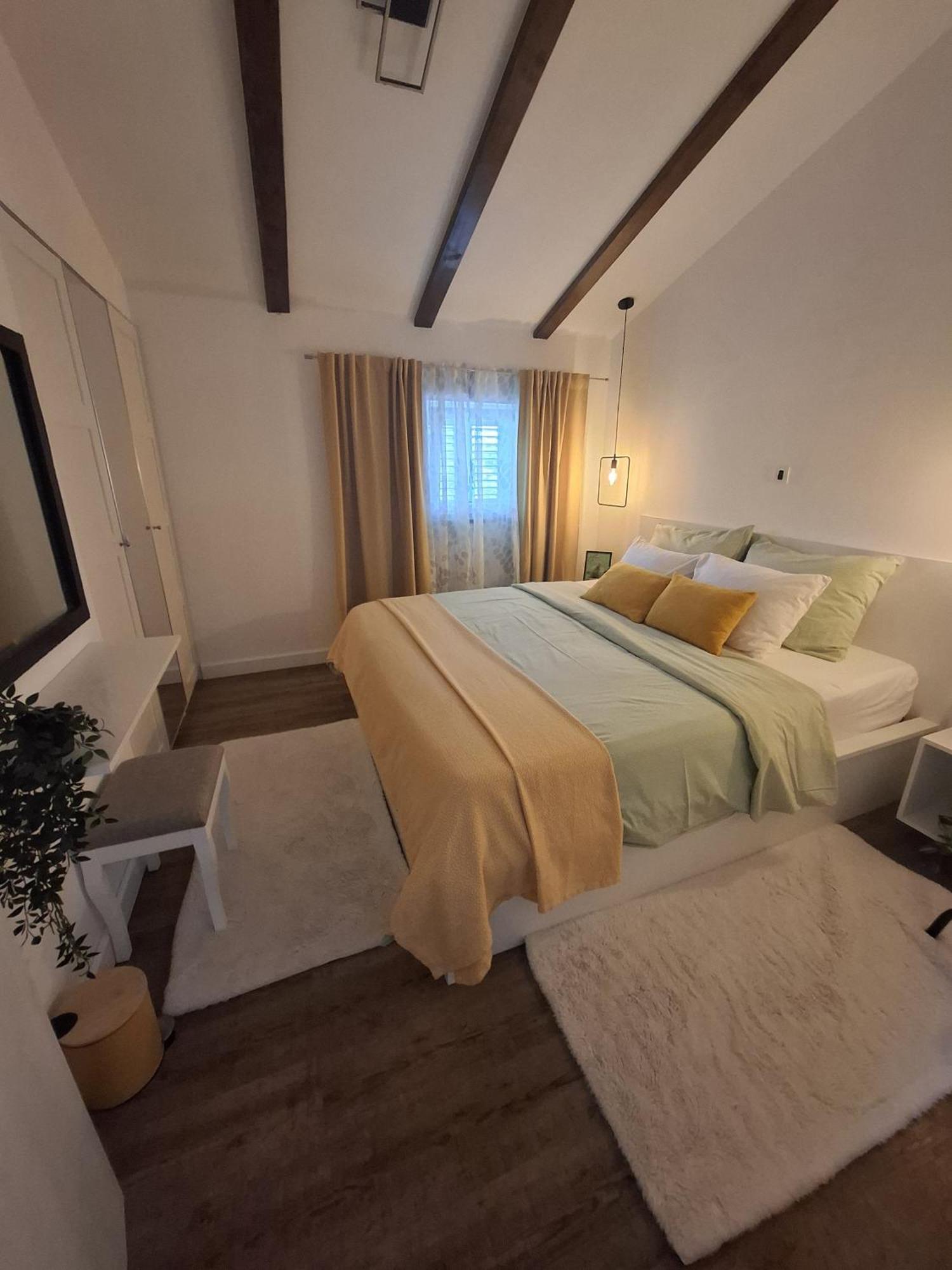 Apartman Pojine Gabonjin Bagian luar foto